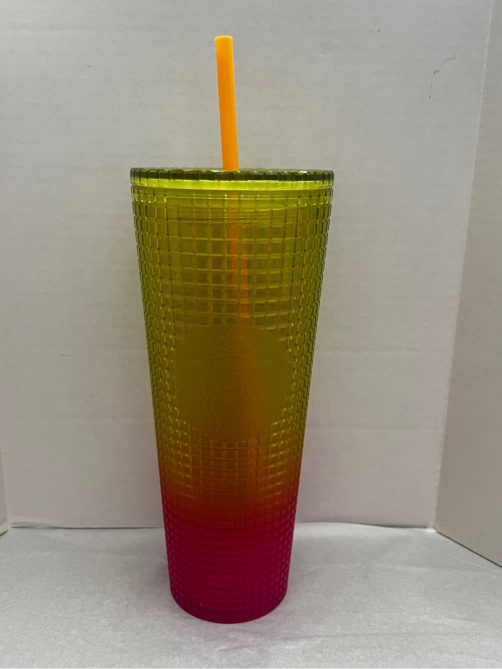 Starbucks Summer 2022 Lemon Neon Yellow & Pink Ombre Grid Tumbler 24 OZ.